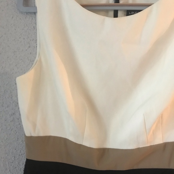 LAURA PETITES Ruffle Skirt Colour block Dress - Picture 3 of 8